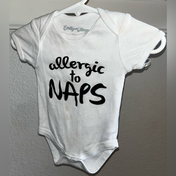 Set of 3 Emily & Oliver onesies - Picture 2 of 7